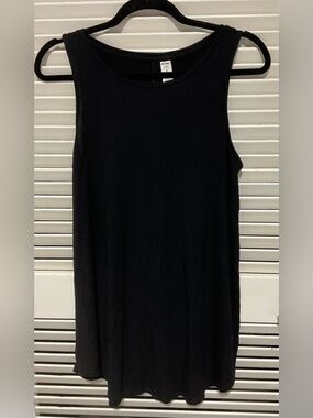 Old Navy Luxe Black Sleeveless Swing Tank Top Size Small Tall